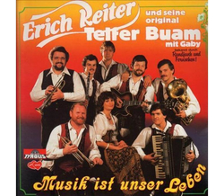 Erich Reiter und seine original Telfer Baum mit Gaby -...